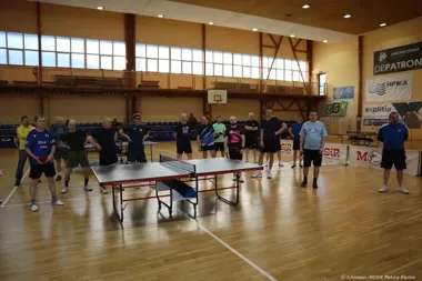 Grzegorz Zegar triumfuje w klasyfikacji Tenisowego GP MOSiR – turniej zamknął cykl i przyciągnął miłośników kortu